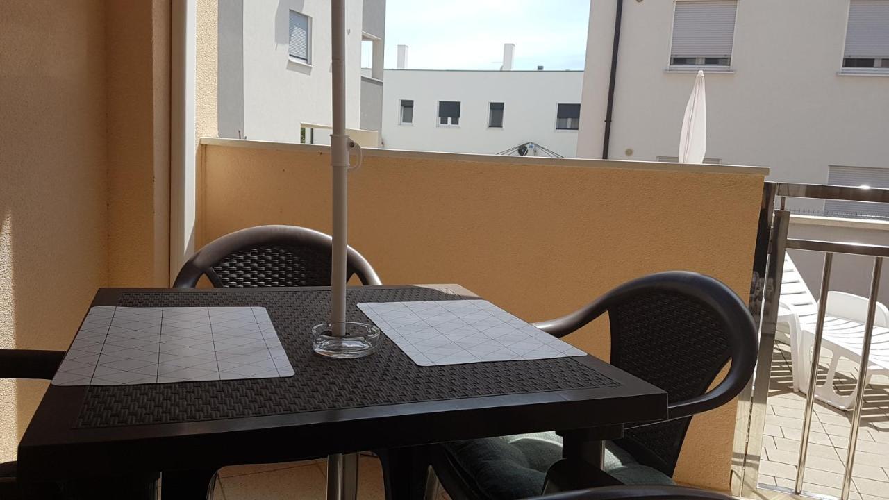 Apartment Orange Brist Πούλα Εξωτερικό φωτογραφία